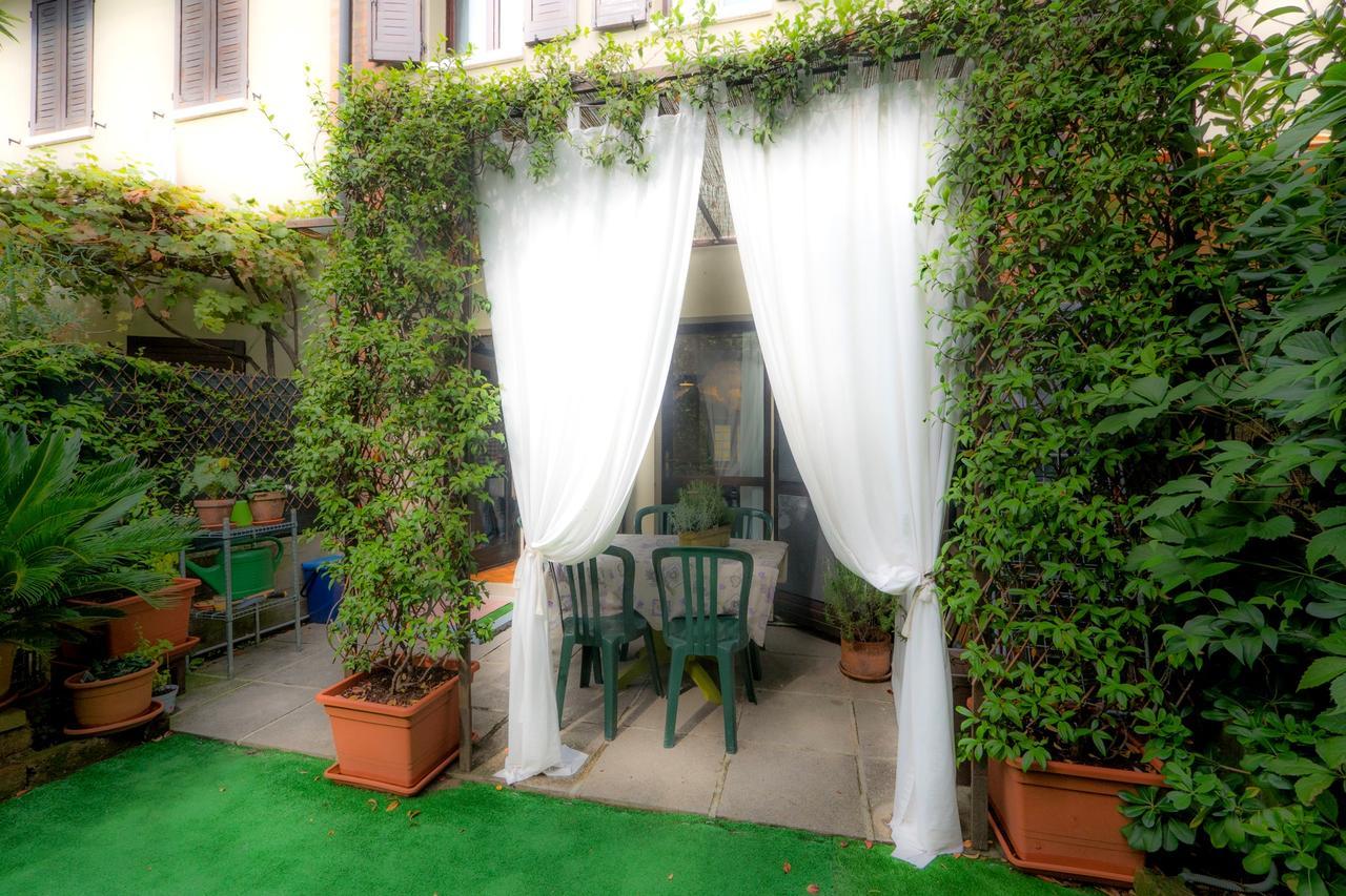 Garden Sweet House Desenzano Leilighet Desenzano del Garda Eksteriør bilde