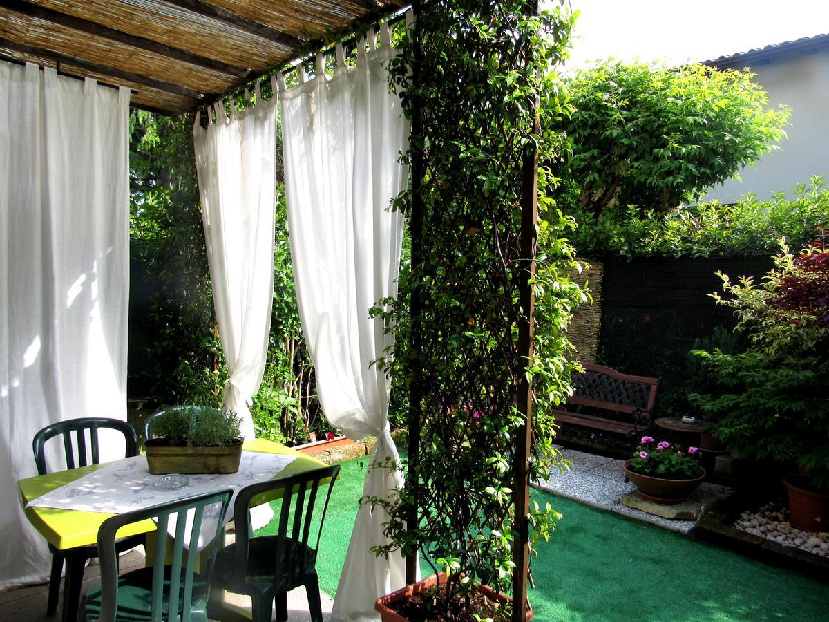 Garden Sweet House Desenzano Leilighet Desenzano del Garda Eksteriør bilde